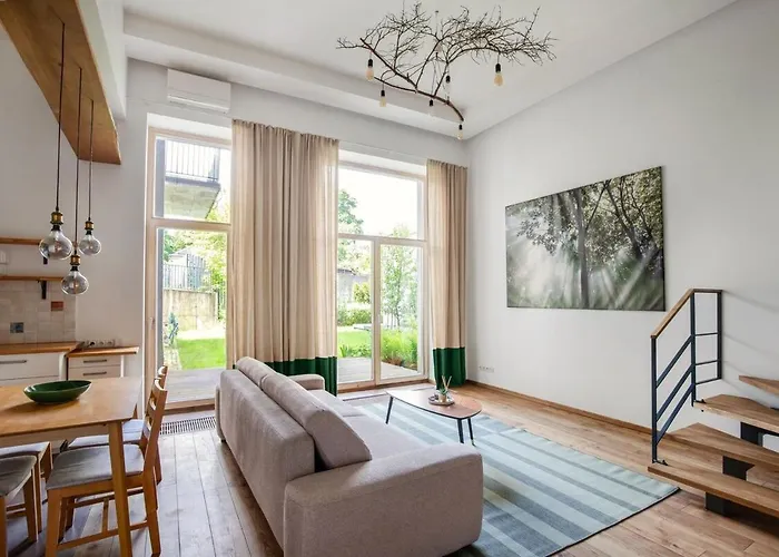 Cosy Loft With Terrace In Paupys By Urban Rent *