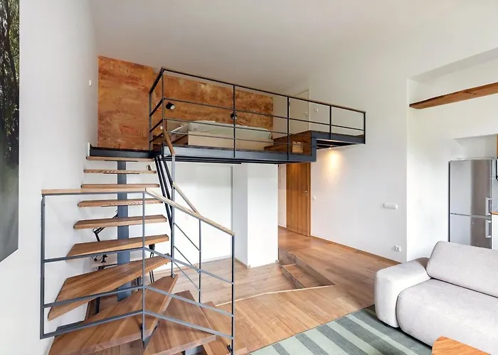Cosy Loft With Terrace In Paupys By Urban Rent Apartament